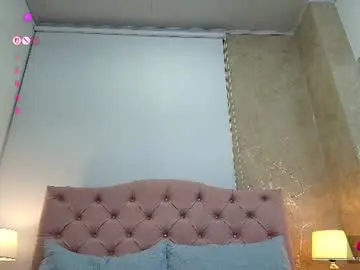 Chaturbate Watch Live Sex Cams of isis_choi