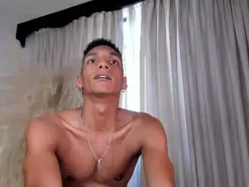 Chaturbate Free Live Porn of juliensaint_