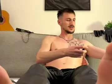 Chaturbate Live Sex Cam of thejoker888