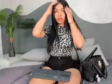Chaturbate Live Sex of zafiro_n_amber