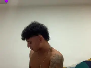 Chaturbate Live Porn of bob_pettersonn