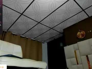 Chaturbate Sex Cam of mia_scarlet69