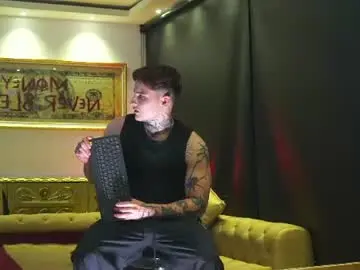 Chaturbate Live Porn of dantecoppolaa
