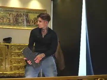 Chaturbate Free Porn Cam of dantecoppolaa