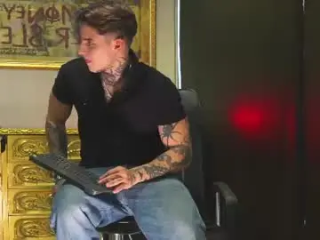Chaturbate Sex Cam of dantecoppolaa