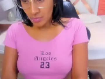 Chaturbate Live Porn of priyastar_