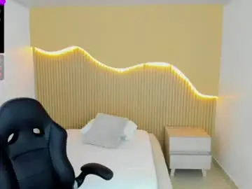 Chaturbate Sex Cam of ivy_rosse7