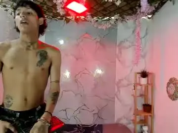 Chaturbate Live Sex Cam of alexandluke1