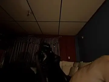 Chaturbate Nude Webcam of boyfriend_fuckme
