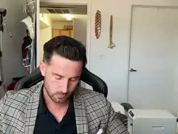 Chaturbate Sex Cam of brettmycles