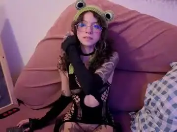 Chaturbate Live Sex Cam of _gaia33_