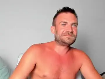 Chaturbate Free Porn Cam of 10in_deluxe