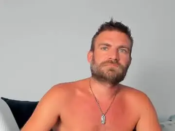 Chaturbate Free Live Porn of 10in_deluxe