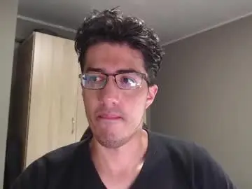 Chaturbate Live Porn of alexander_dimitri