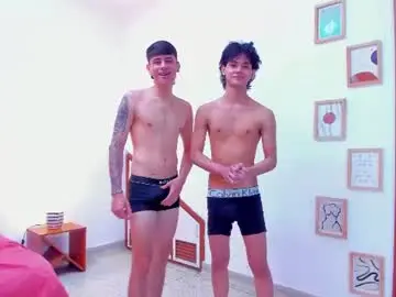 Chaturbate Best Webcam of twogirls2boys