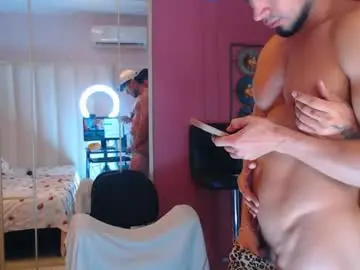 Chaturbate Live Sex Cam of hotcrew_