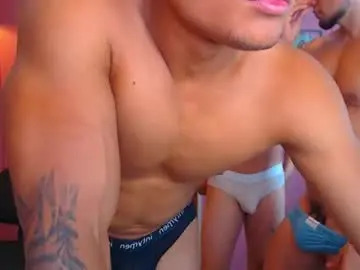 Chaturbate Free Live Porn of hotcrew_