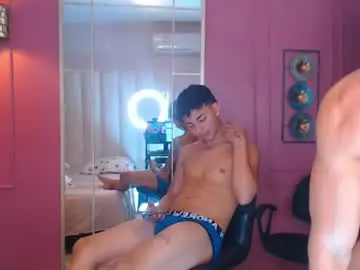 Chaturbate Live Porn of hotcrew_