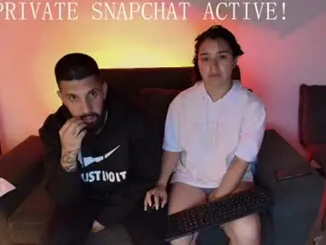 Chaturbate Watch Live Sex Cams of alyssia_wolds_1