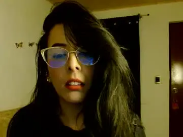 Chaturbate Best live sex cam show of ela_3611