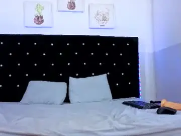 Chaturbate Live Sex of skylerrose4