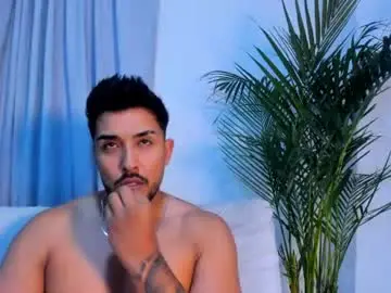 Chaturbate Live Sex Cam of alan_greek_1
