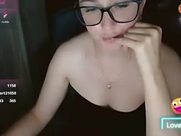 Chaturbate Adult Webcams of evadream1