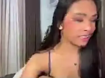 Chaturbate Live Sex Cam of girlcock_dominantfucker