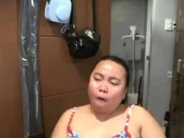 Chaturbate Watch Live Sex Cams of bigboobslyn