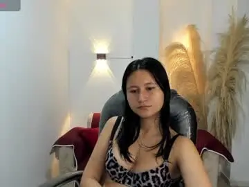 Chaturbate Live Sex Cam of isabella_grace18