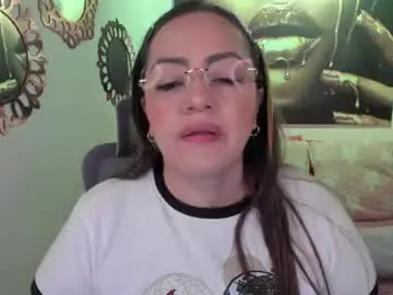 Chaturbate Sex Cam of marianalopez81