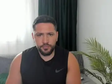 Chaturbate Live Porn of gold_alpha_boy