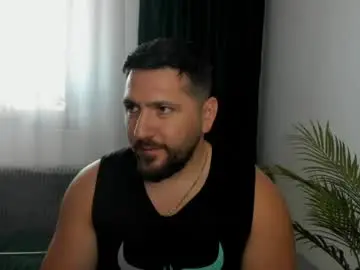 Chaturbate Free Porn Cam of gold_alpha_boy
