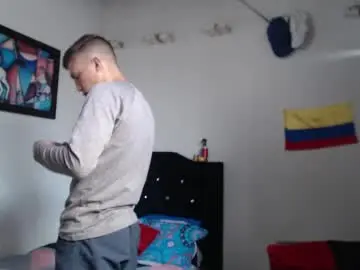 Chaturbate Best live sex cam show of stiiveen777