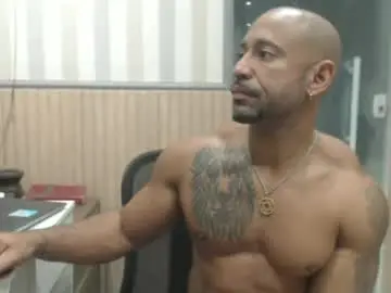 Chaturbate Sex Cam of hebertgomes
