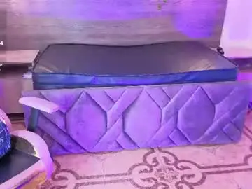 Chaturbate Live Sex Cam of miiaboss