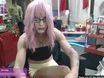 Chaturbate Live Sex Cam of pgunpewpew