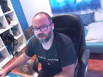 Chaturbate Sex Chat of ravingr3d3