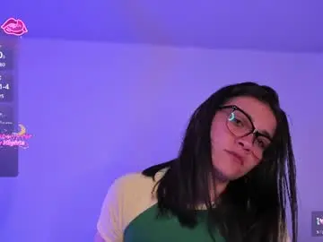 Chaturbate Free Live Porn of aurora_divine