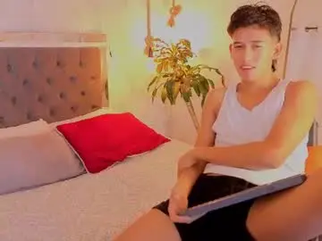 Chaturbate Watch Live Sex Cams of dave_eliot