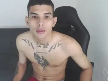 Chaturbate Sex Chat of kings_latins