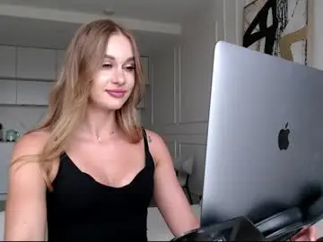 Chaturbate Nude Webcam of mistressuniverse