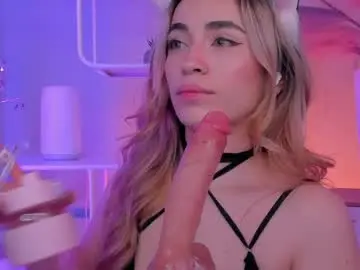 Chaturbate Live Sex Cam of alejamillan1