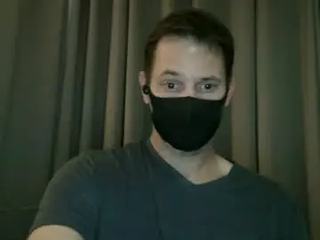 Chaturbate Live Porn of tomuchgirth