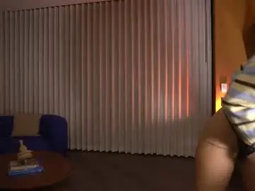 Chaturbate Sex Chat of veroniqe_lounge