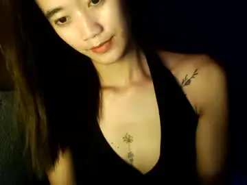 Chaturbate Nude Webcam of sultrygirl69