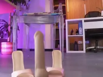 Chaturbate Sex Cam of colete_milf