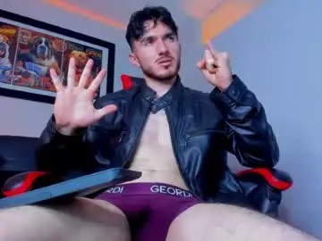 Chaturbate Watch Live Sex Cams of danteeblake