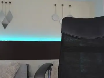Chaturbate Live Sex Cam of danteestone