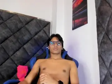 Chaturbate Watch Live Sex Cams of liamkron